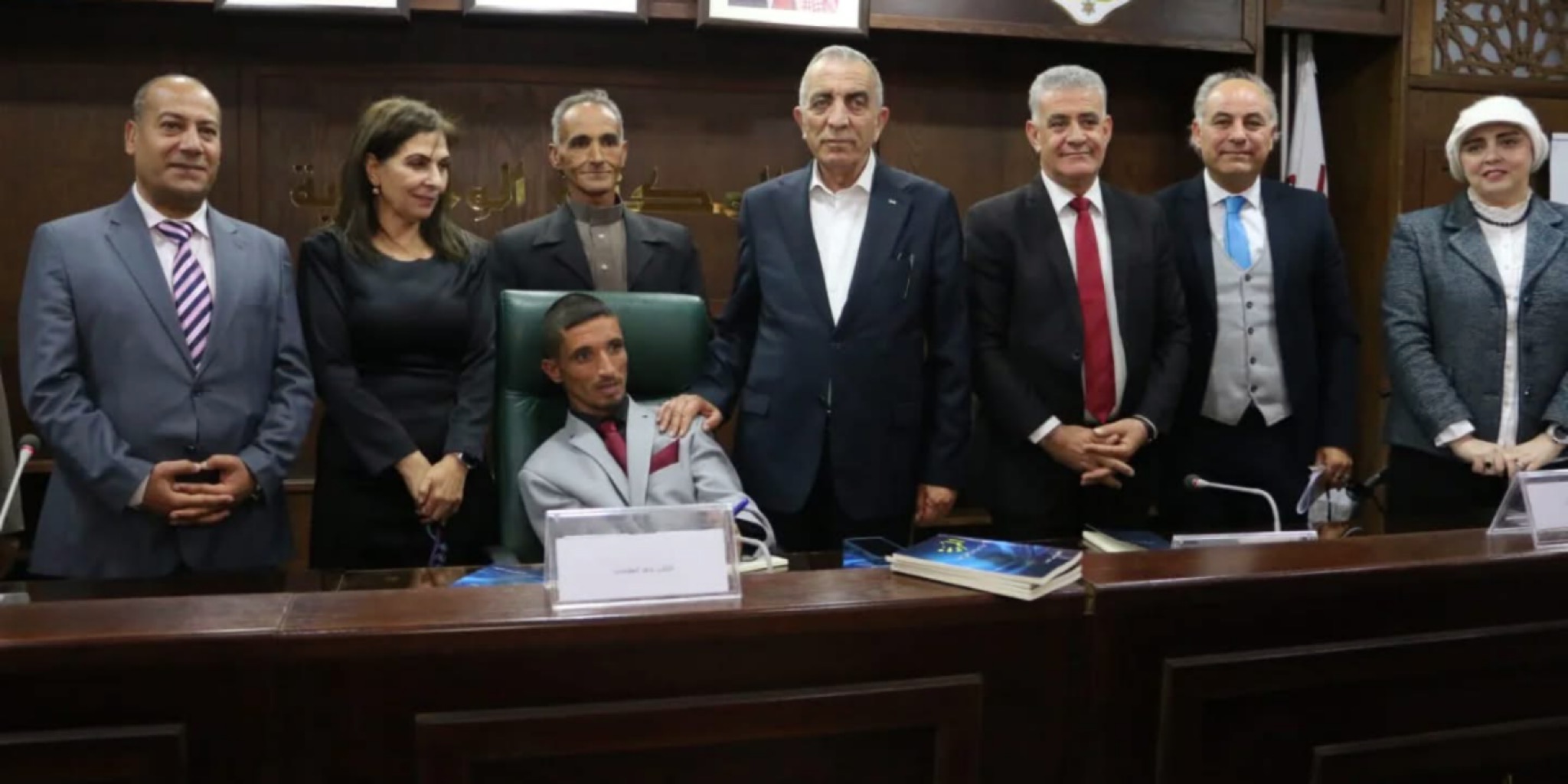 لقطة رسمية توثق حفل إشهار رواية المربية للكاتب عاهد العظمات بالمكتبة الوطنية في عمان بحضور رسمي وثقافي عام 2026.