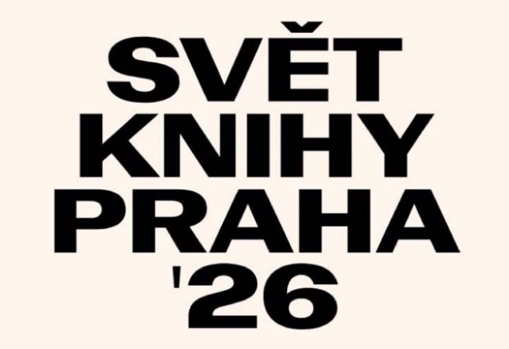 تصميم نصي باللون الأسود في الملف IMG_8806.jpeg يقرأ 'SVĚT KNIHY PRAHA 26' ويمثل الشعار الرسمي لفعاليات معرض براغ الدولي للكتاب Book World Prague 2026 في مدينة براغ.