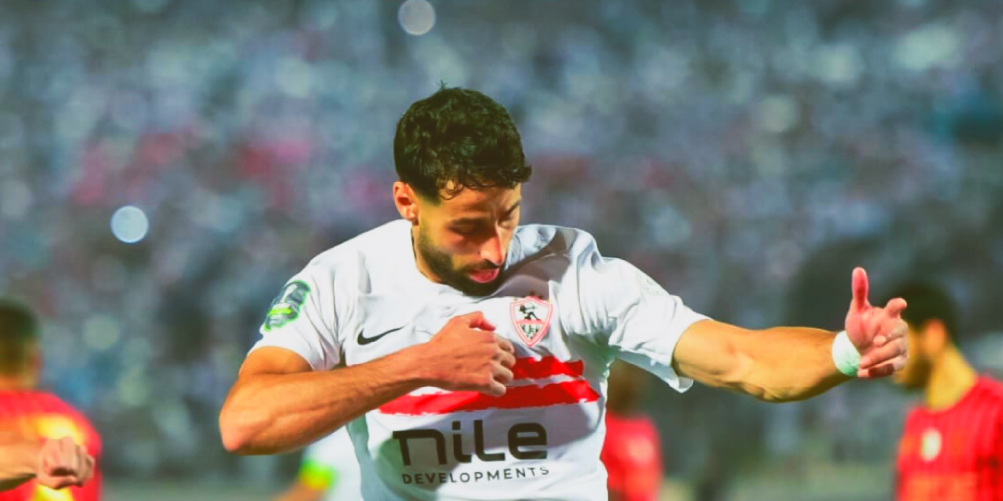 عدي الدباغ لاعب نادي الزمالك يحتفل بهدفه في نهائي كأس الكونفدرالية الأفريقية لعام 2026 ضد فريق اتحاد العاصمة الجزائري في استاد القاهرة الدولي.