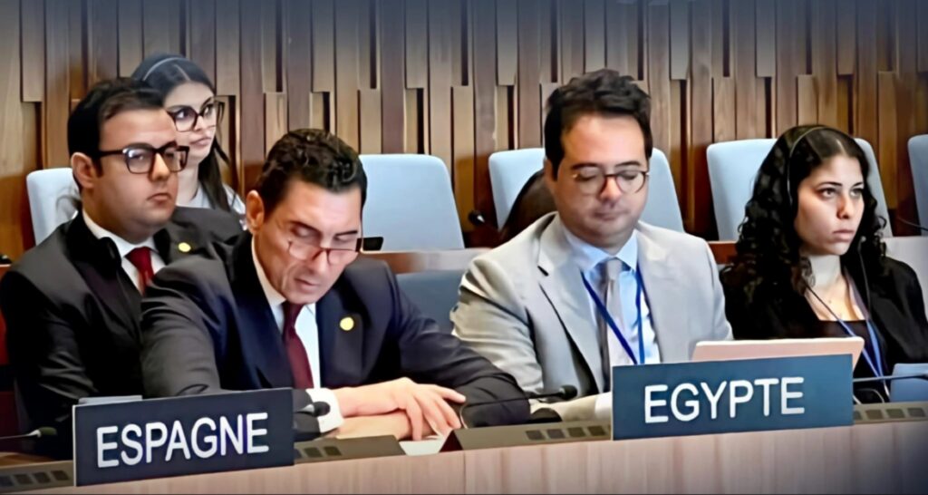 الكابتن جوهر نبيل وزير الشباب والرياضة المصري يمثل مصر في جلسة دولية لتعزيز تعاون اليونسكو ووزارة الشباب والرياضة